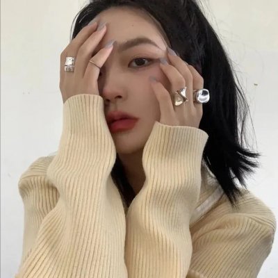 红色八爪女